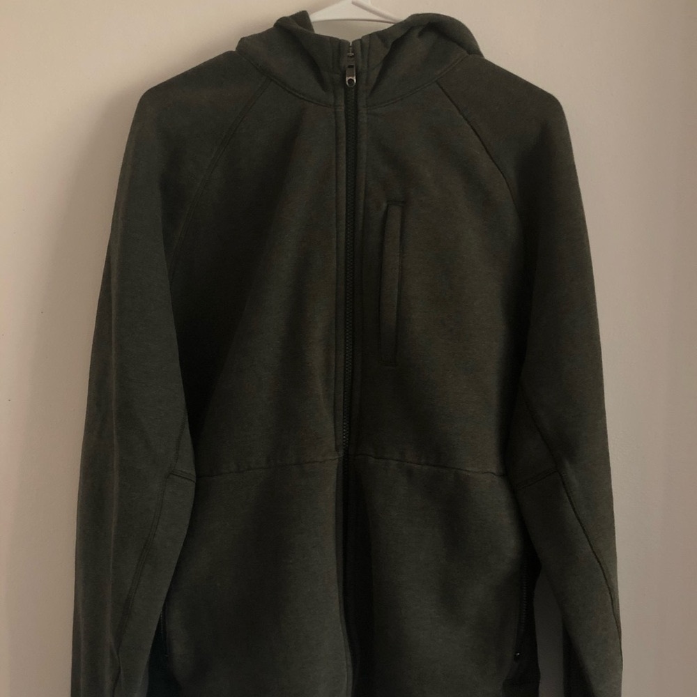Men’s Lululemon Zip Up jacket